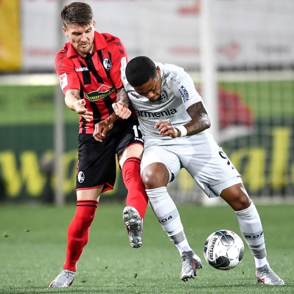 关于勒沃库森血洗巴黎，格拉利什惊艳世界的信息