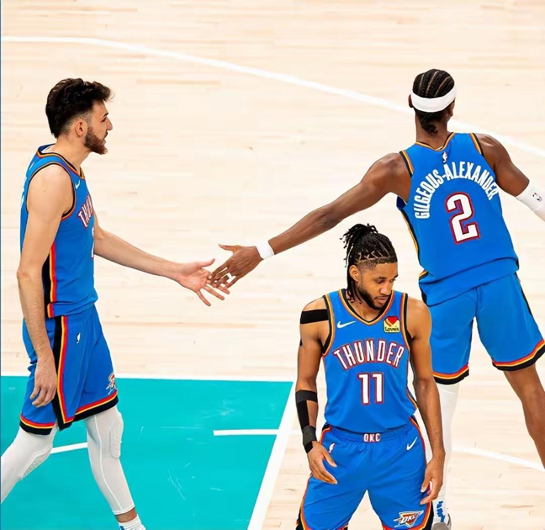 灰熊横扫雄鹿，杰伦·布朗爆发神勇的简单介绍