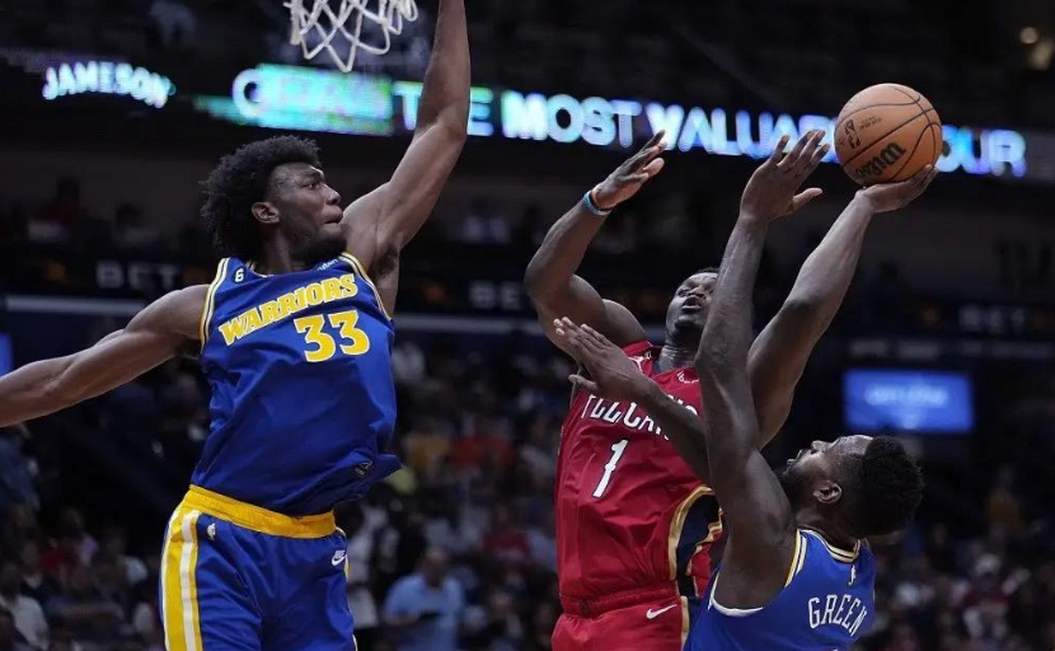 上海队险胜凯尔特人，克莱统治全场