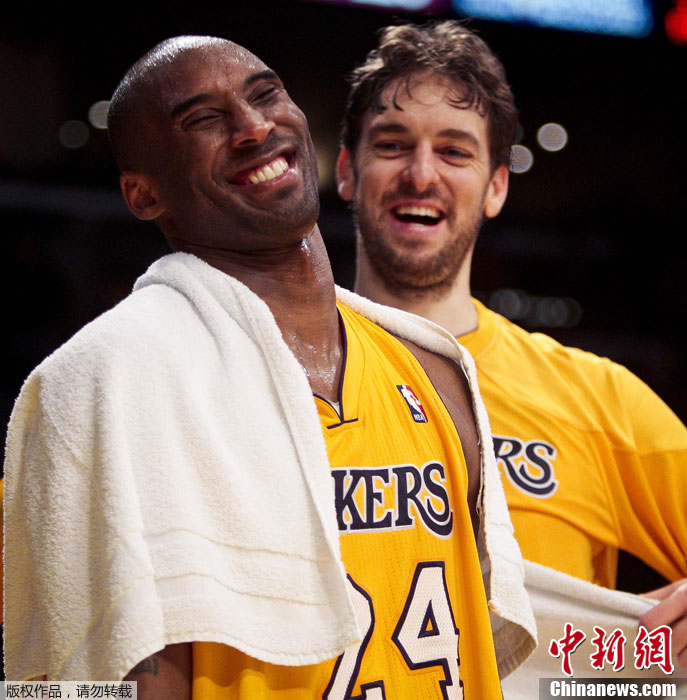 火箭负开拓者例赛科比嘴电视串场震撼的简单介绍