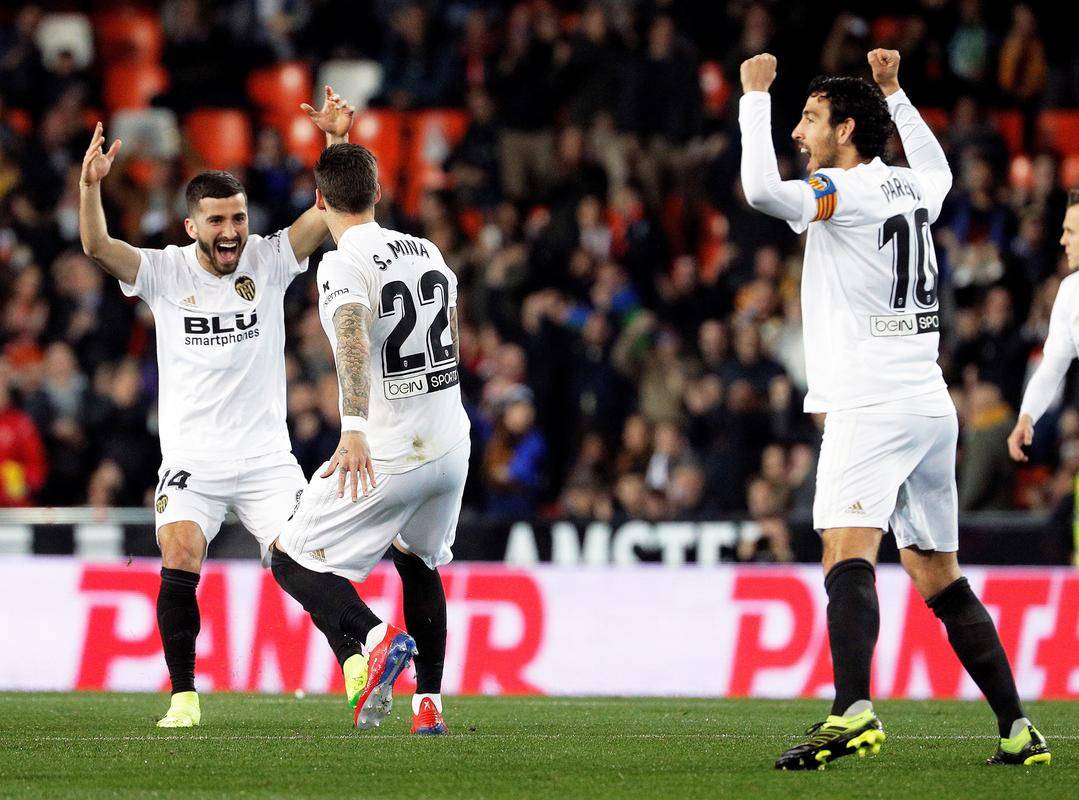 PG平台-关于巴伦西亚对阵毕尔巴鄂，双方激烈对抗的信息