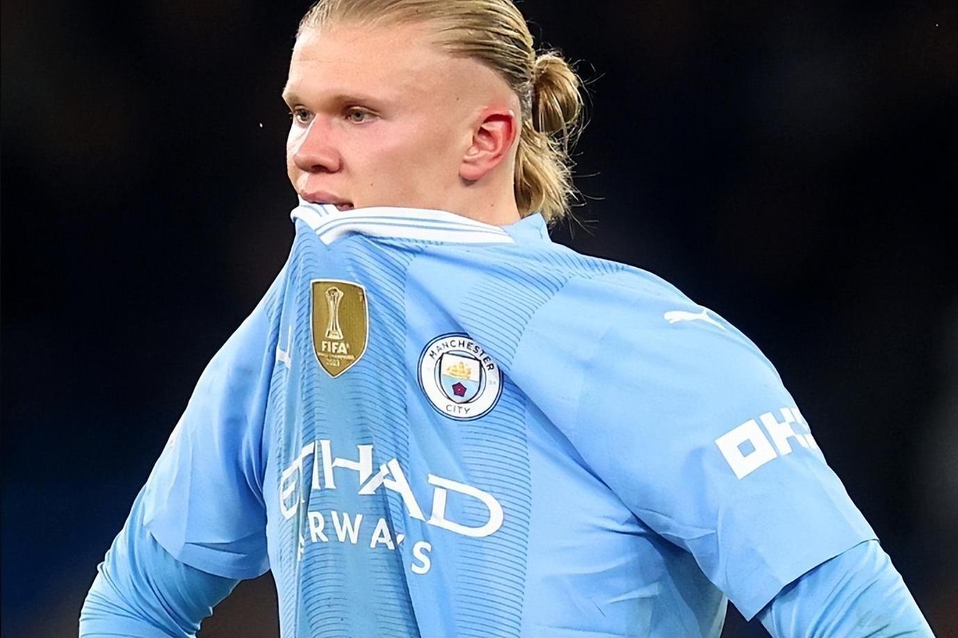 曼城后防铁桶般稳固,保持不失球纪录的简单介绍 曼城后防铁桶般稳固,保持不失球纪录的简单介绍