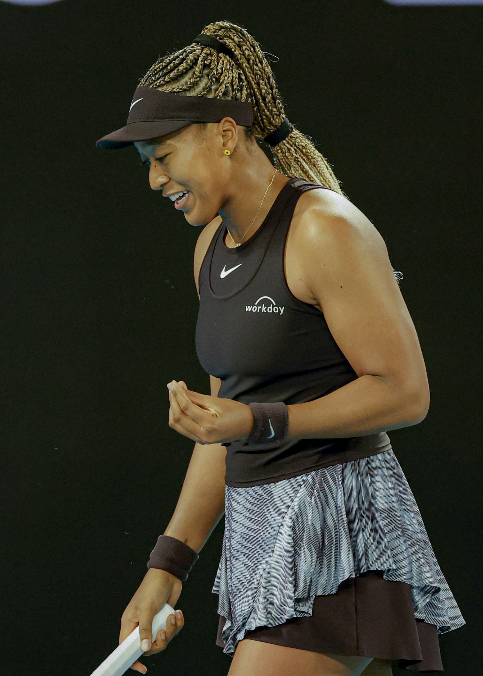 澳大利亚运动员精彩逆袭夺得冠军头衔