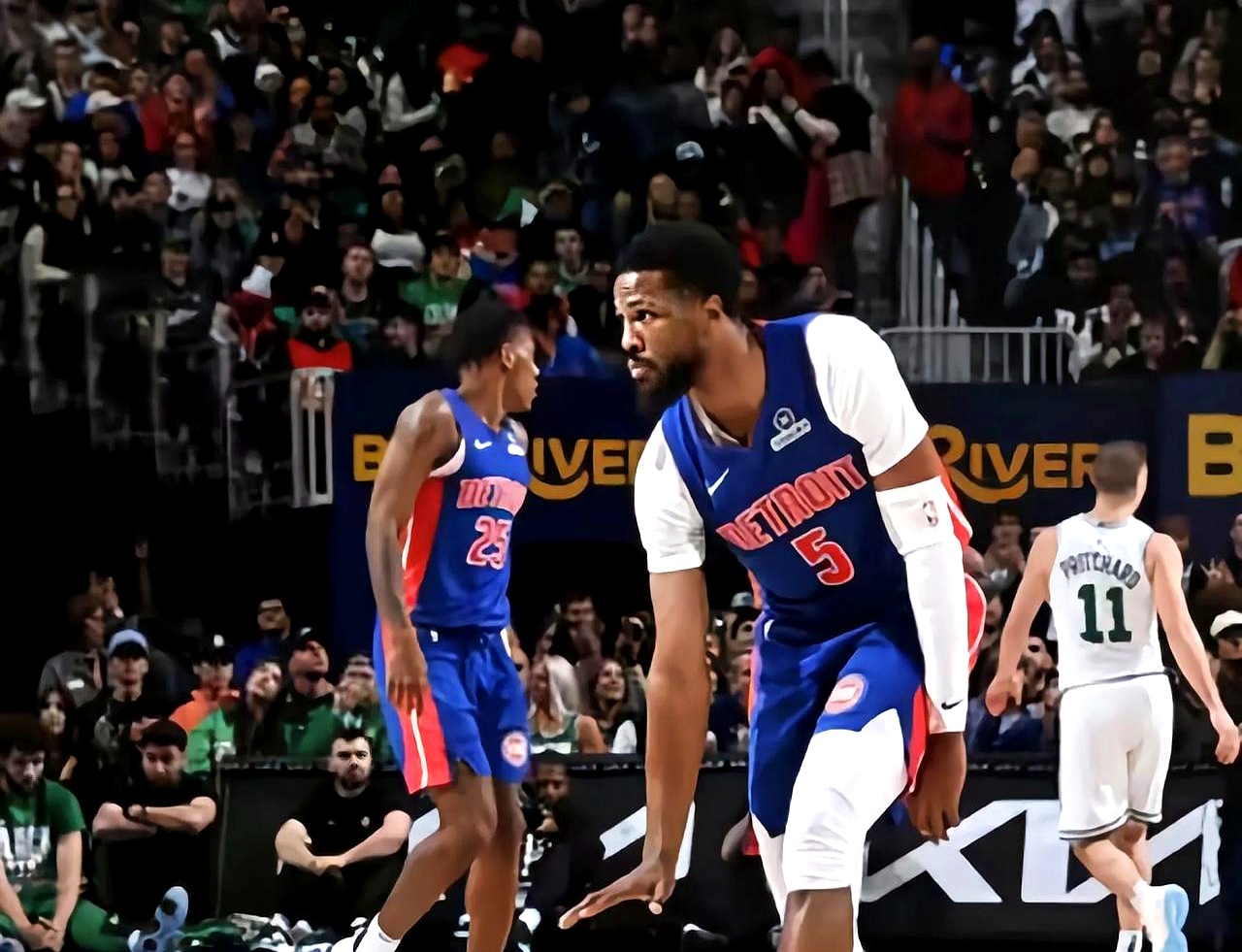 凯尔特人击败活塞，篮网不敌马刺