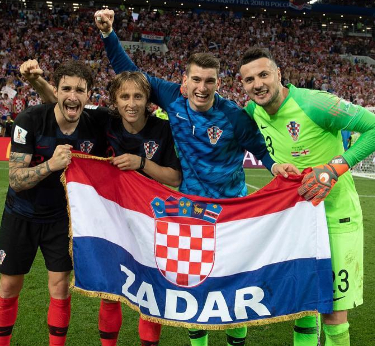 塞维利亚主场三球完胜，喜迎胜利