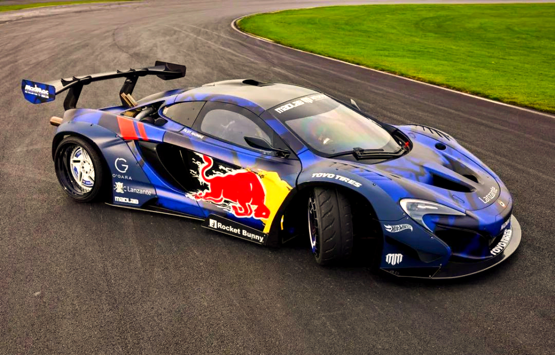 PG电子官网入口-红牛车队力克迈凯伦，汉密尔顿统治全场的简单介绍