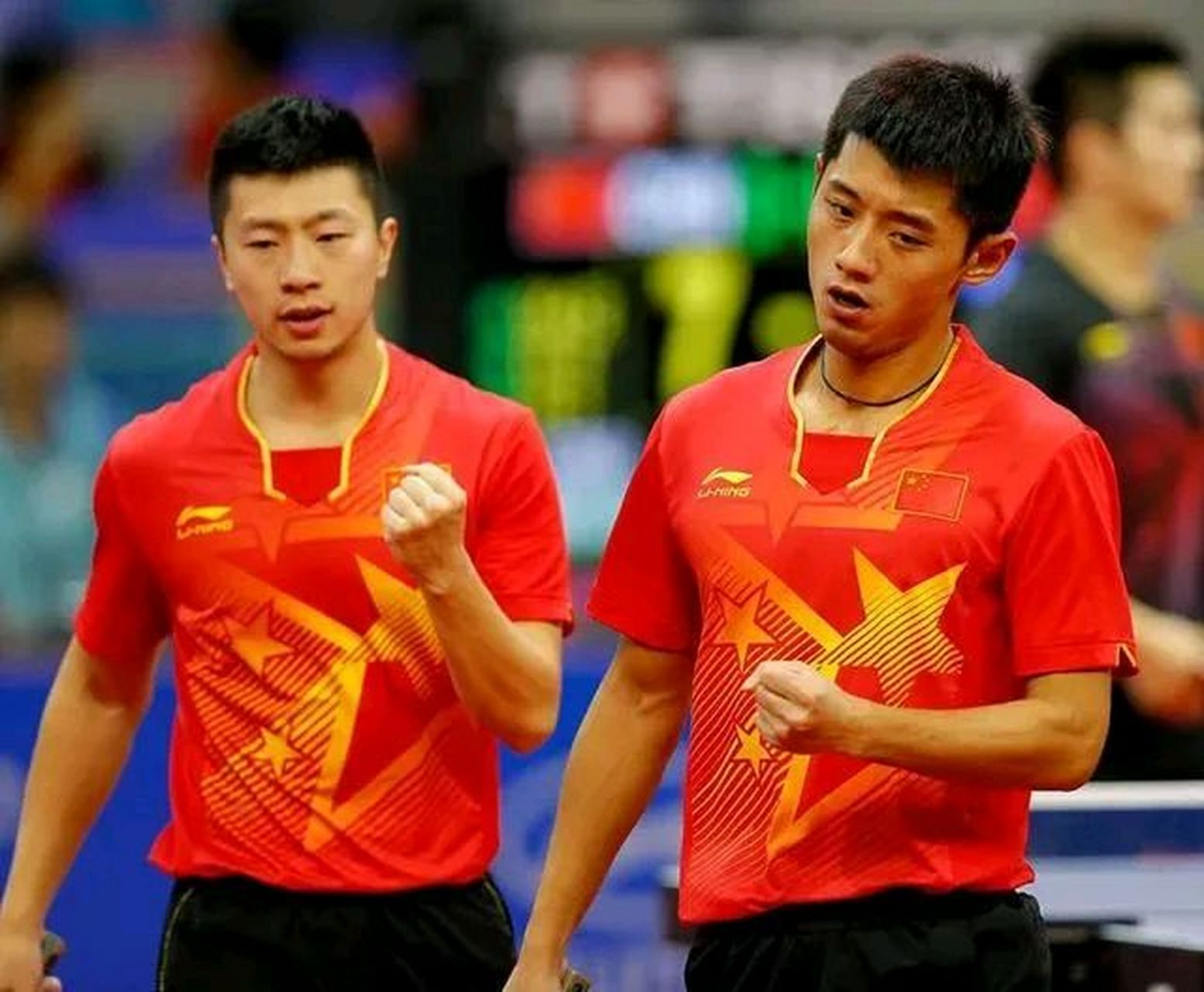 包含日本乒乓球队力克中国乒乓球队，张继科制霸全场的词条