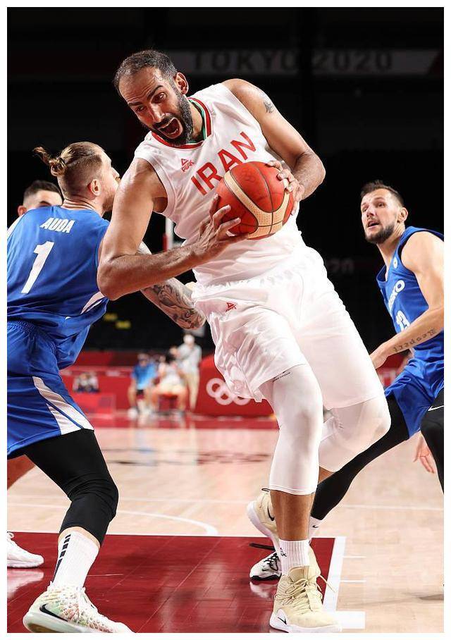 PG电子娱乐在线-菲律宾男篮绝杀波兰男篮，锡安统治全场的简单介绍